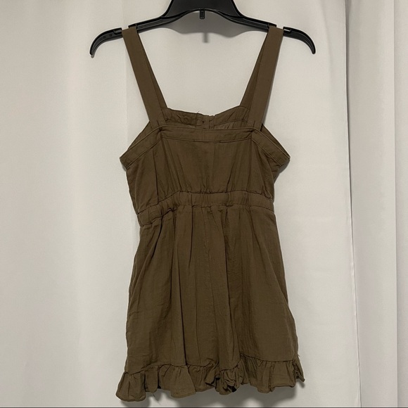 Never Worn Dry Goods Fashion on Earth Olive Short Romper Size Extra Small XS - Picture 3 of 7